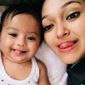 Meet your Posher, Flakita